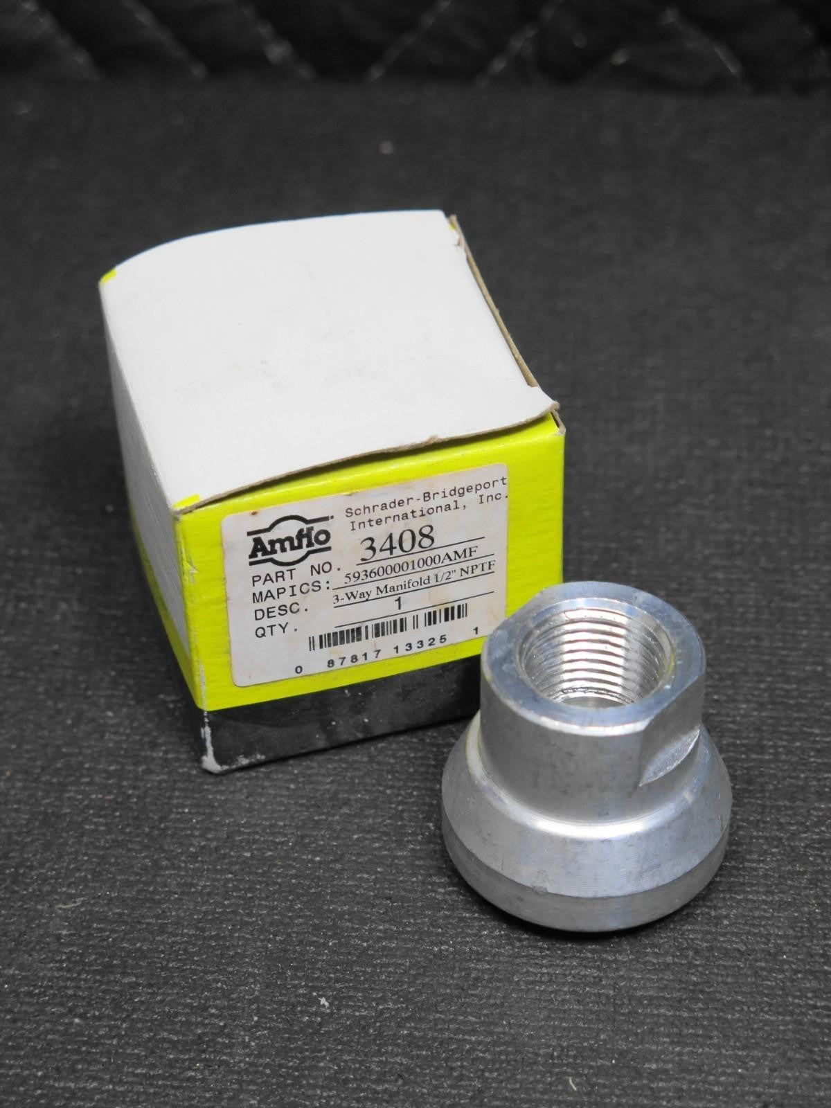 Amflo 3408 3 Way Manifold - 1/2 NPTF output x 3/4" input