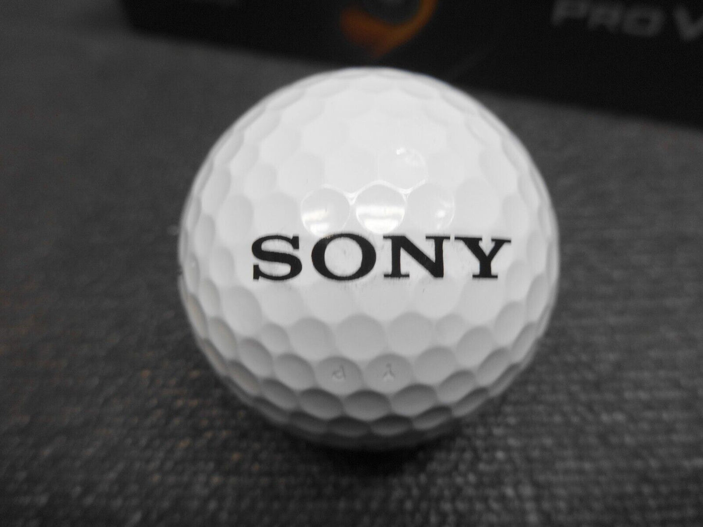 Titleist Pro V1 Golf Balls 12 White Balls (One Dozen) W/ Sony Open Logo, Unused