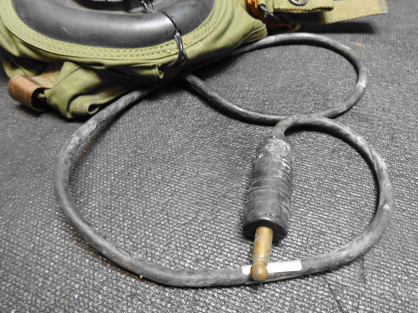 Korean War US Army H-7151(AER) Liner w/ Receivers - H-4 Helmet MFG Gentex (LRG)
