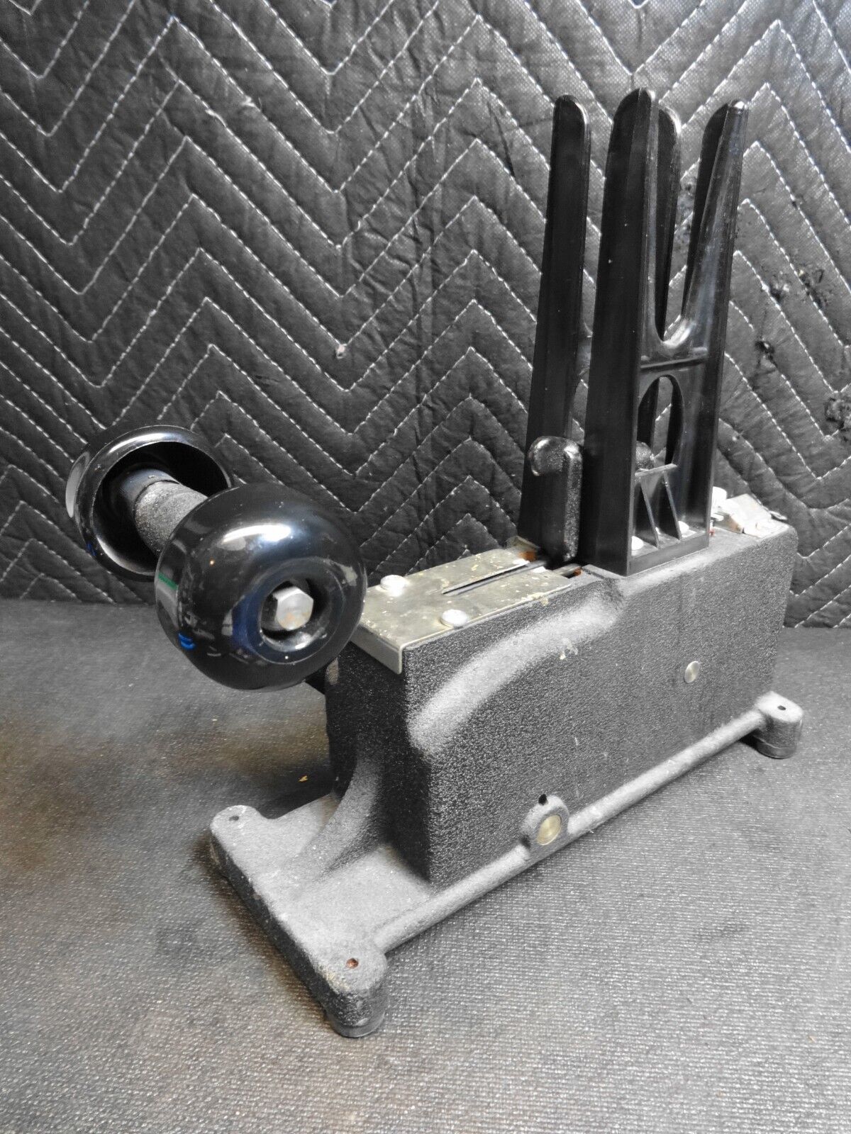 B & K FLORAL Flower Stem STEMMING MACHINE, B&K Model H Heavy Duty