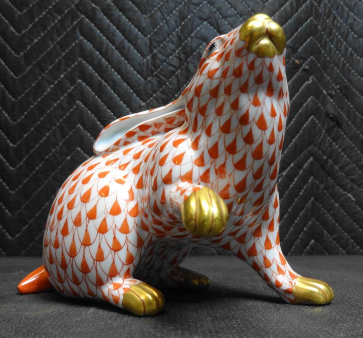 Vintage Herend Bunny Rabbit FishNet Paw Up Figurine 4" Tall Hungary