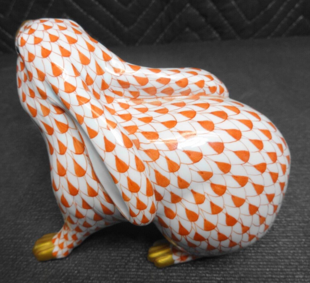 Vintage Herend Bunny Rabbit FishNet Paw Up Figurine 4" Tall Hungary