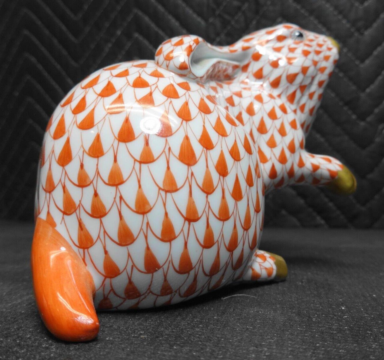 Vintage Herend Bunny Rabbit FishNet Paw Up Figurine 4" Tall Hungary