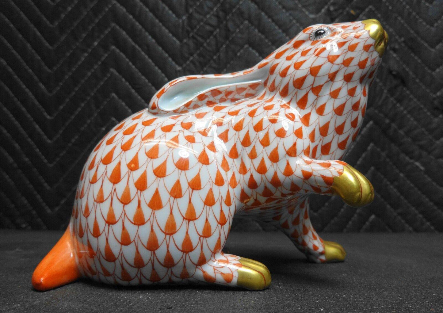 Vintage Herend Bunny Rabbit FishNet Paw Up Figurine 4" Tall Hungary