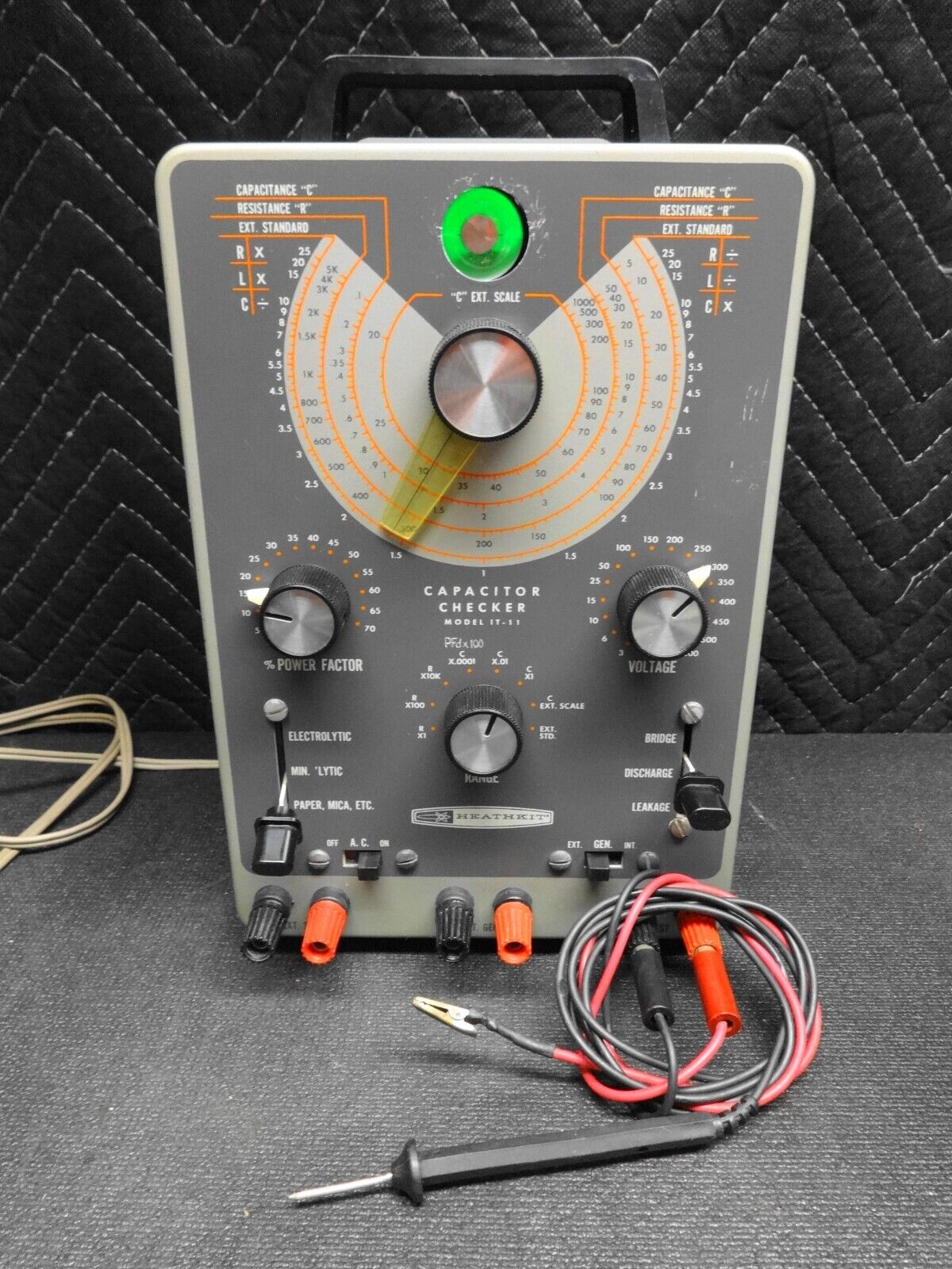HEATHKIT IT-11 CAPACITOR TESTER CHECKER