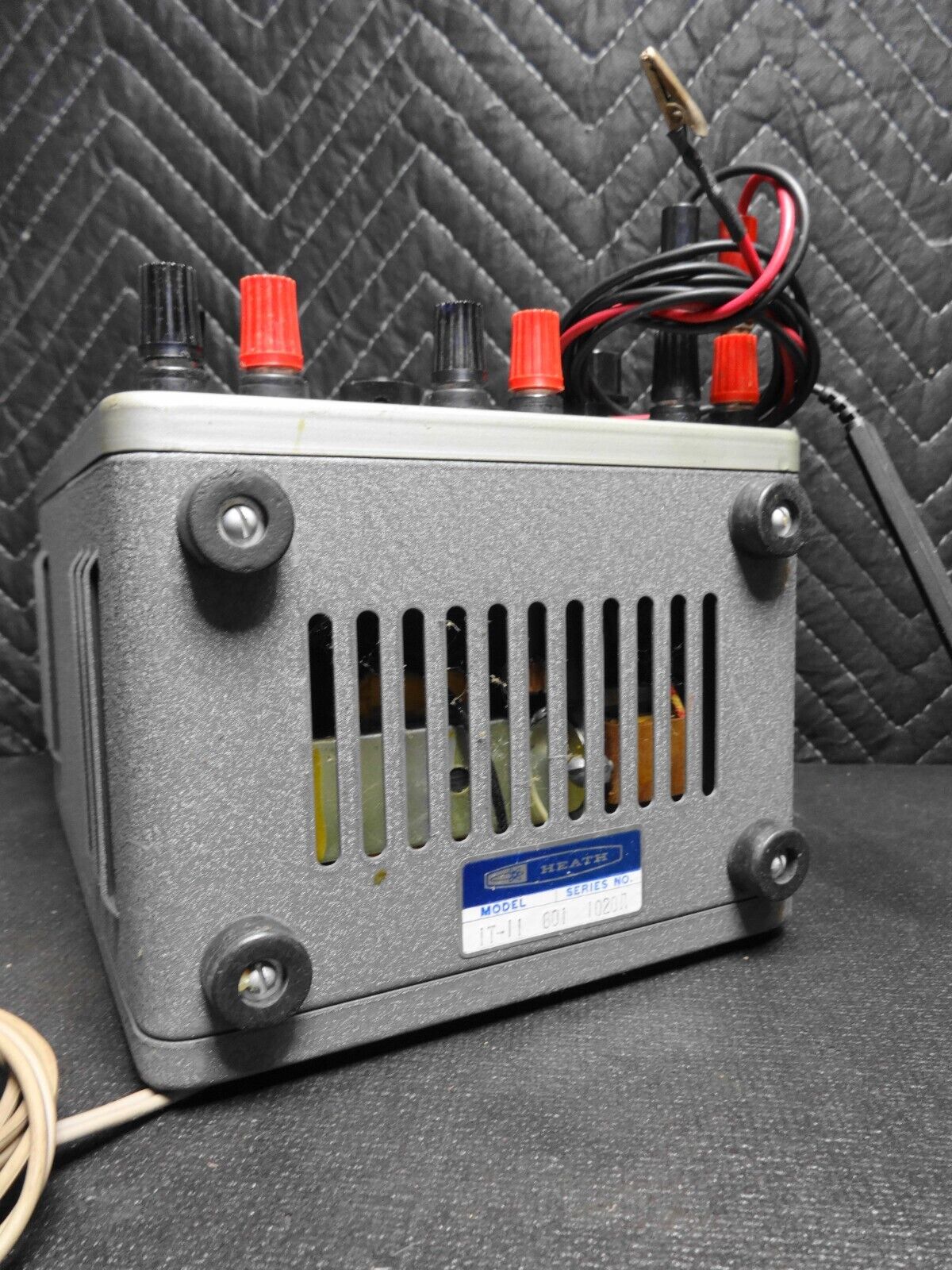 HEATHKIT IT-11 CAPACITOR TESTER CHECKER