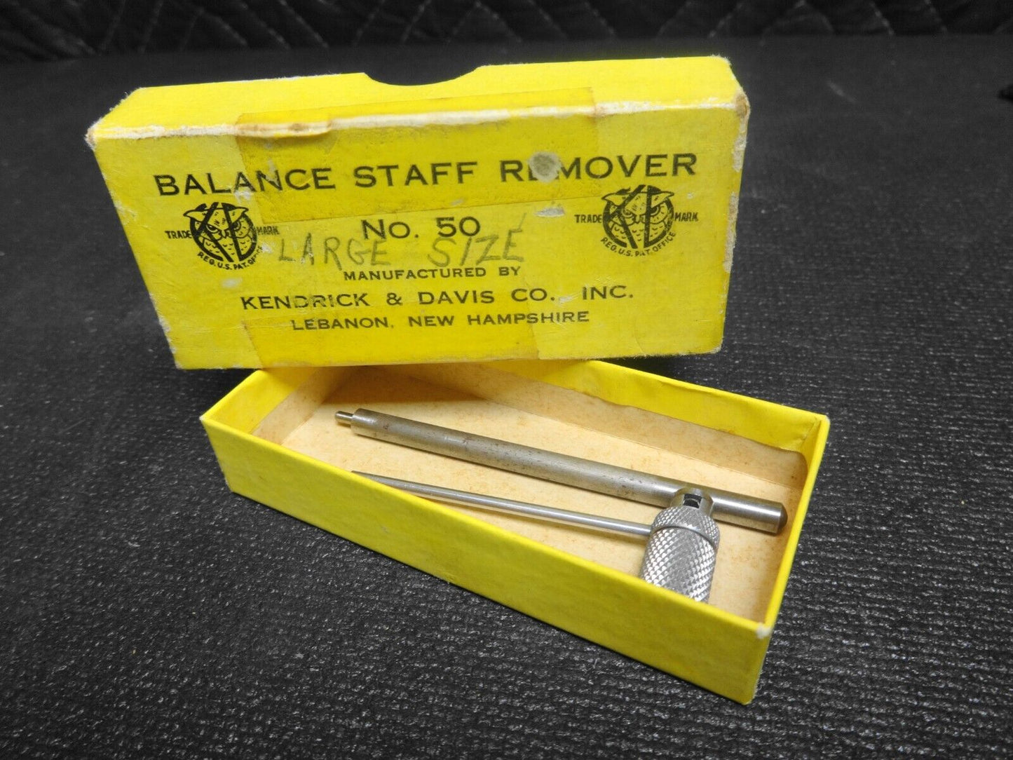 Vintage K & D #50 BALANCE STAFF REMOVER in box - 1940'S - Large