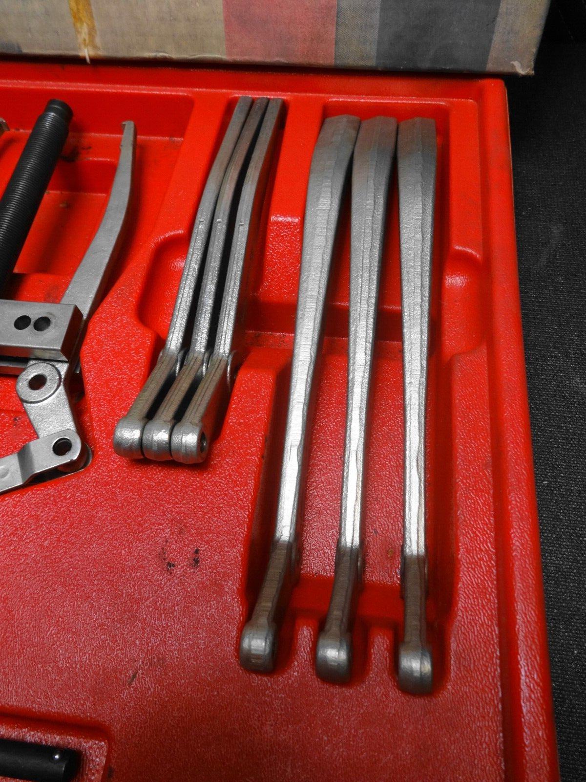 Vintage Snap-on™ CJ2004 Interchangeable Master Puller Set w/ BOX - Complete