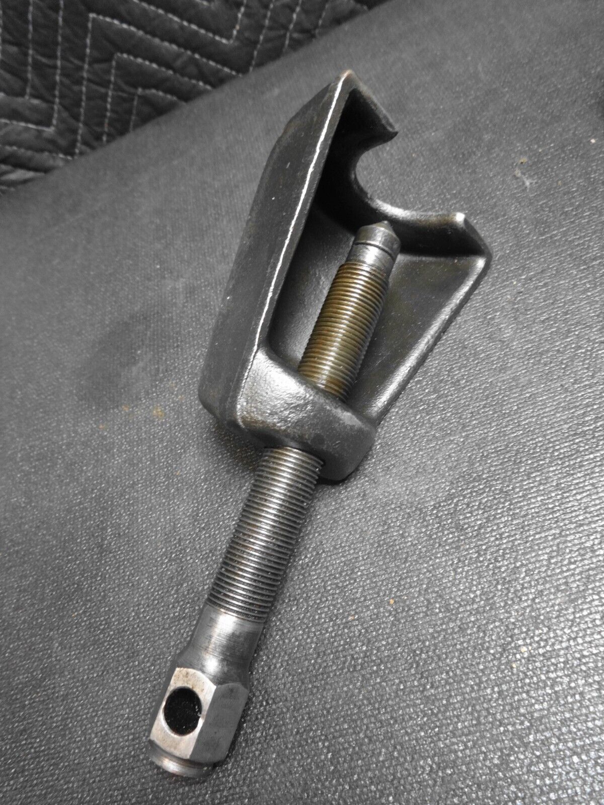 Snap-On CJ119 Pitman Arm Puller w/ Pressure Screw CJ66-15-7