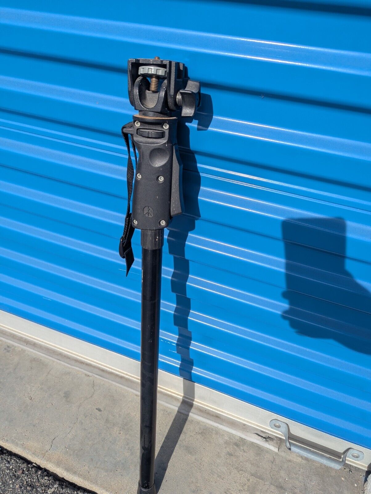 Excellent Automatic Monopod - Bogen Manfrotto 3245 With 234 Pan/Tilt head