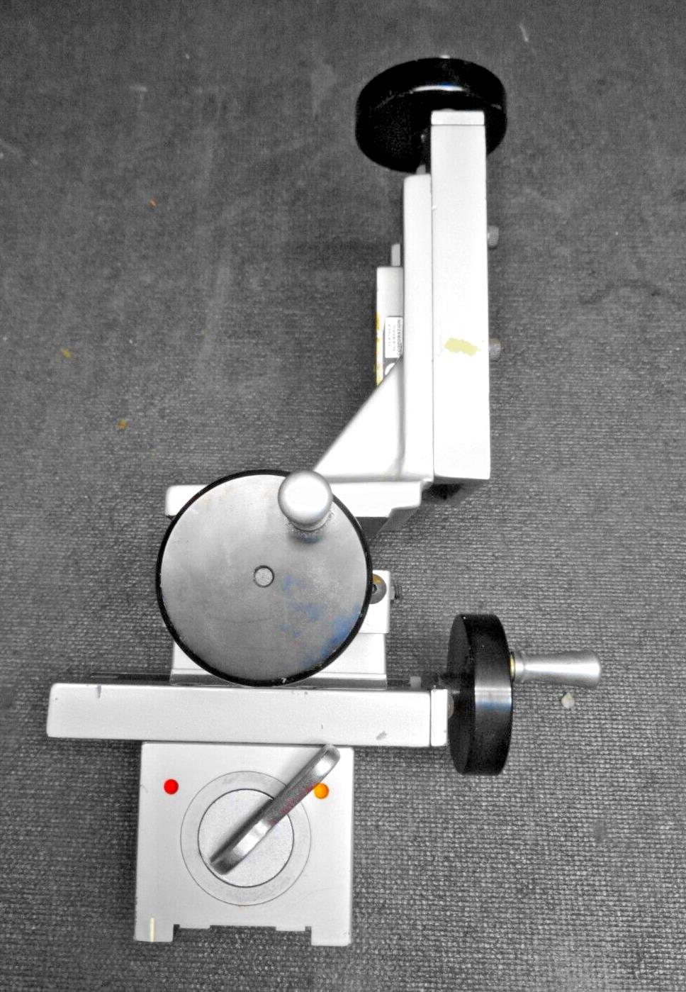 Gaertner Scientific Corp X-Y-Z Bench Setup W/ Compound Slide - Magnetic Base