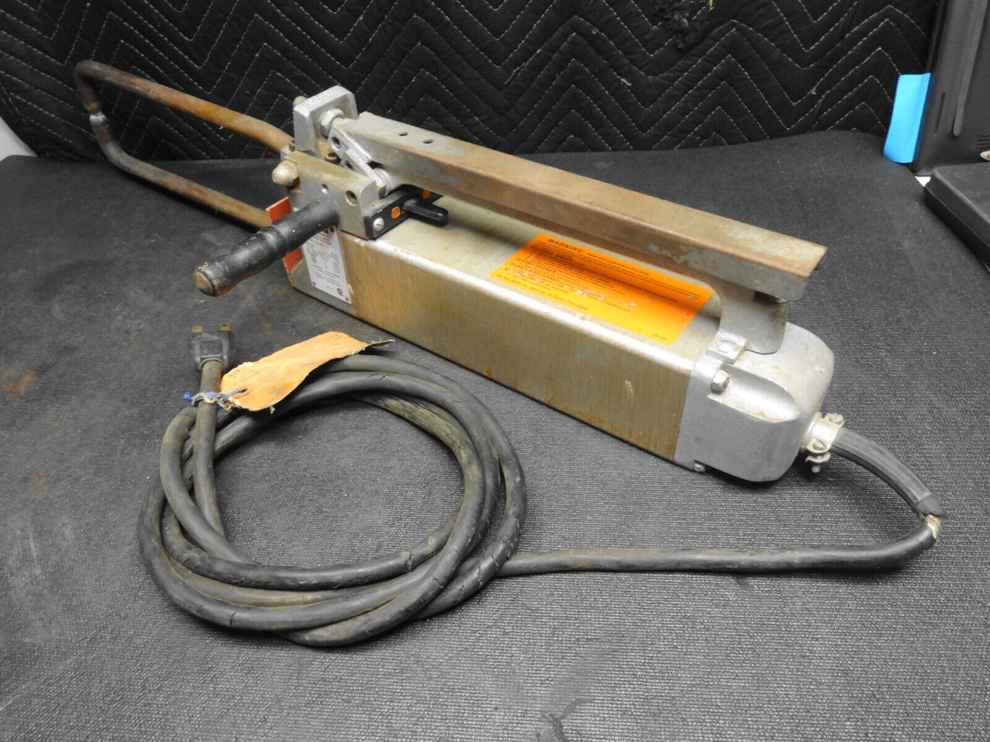 Miller LMSW-52 Portable Spot Welding Machine
