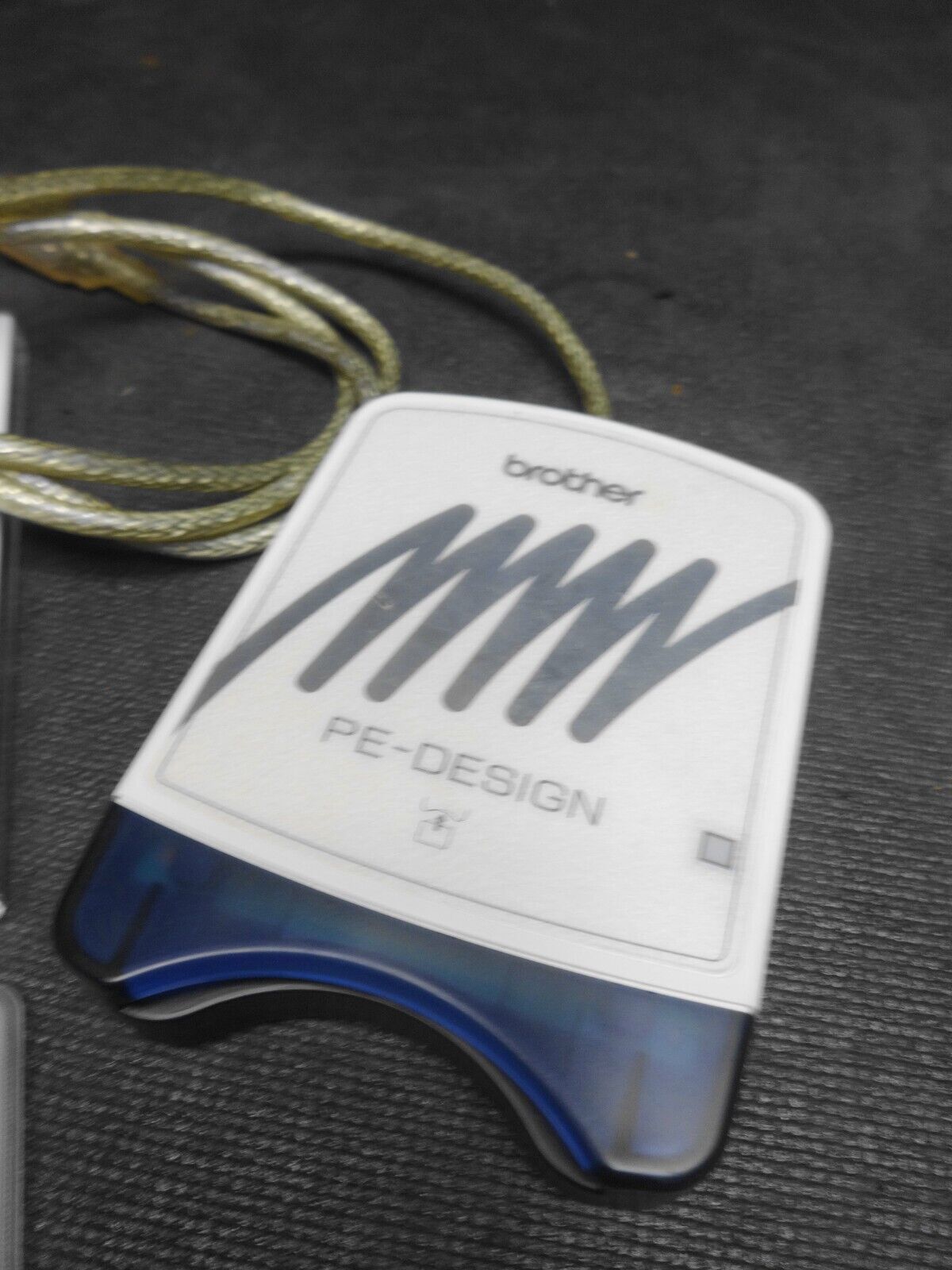 Brother PE-Design USB Card Reader/Writer with Card & Version 5.0 Software CD