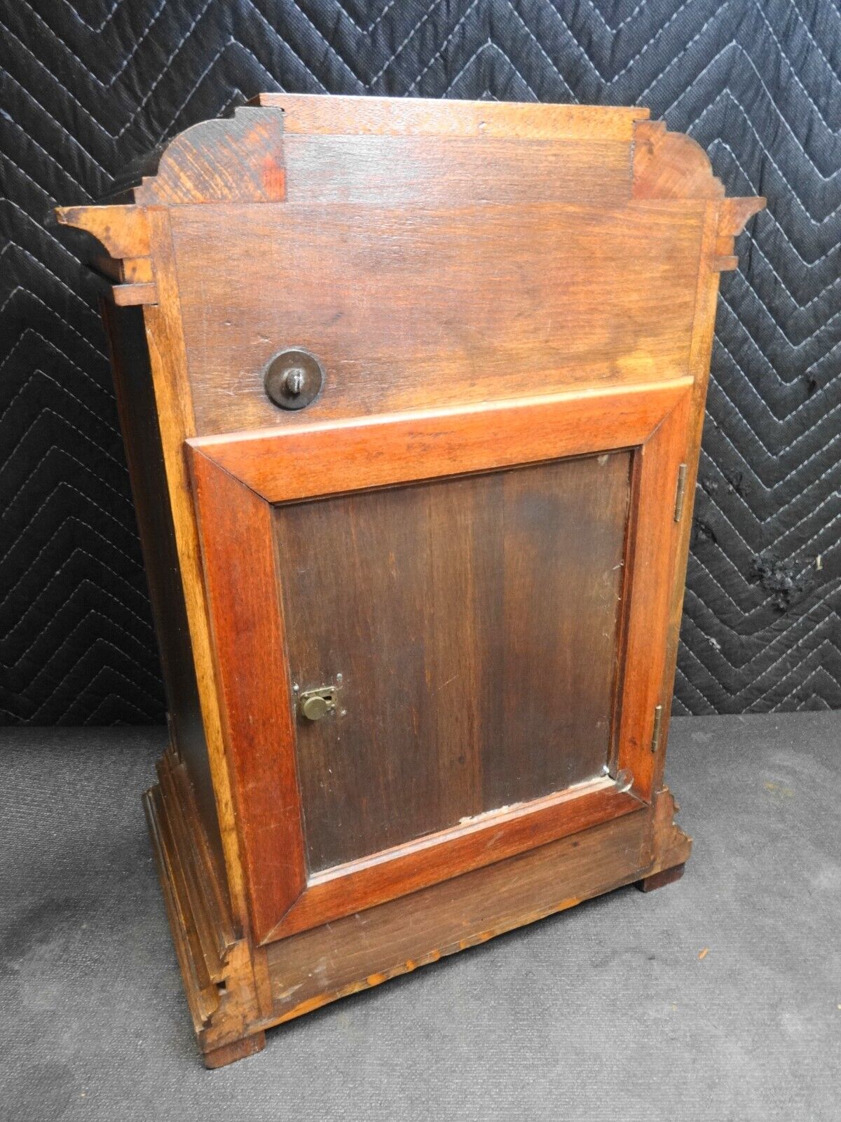 EARLY Junghans Germany Bracket Clock, Mantle Clock, Key & Pendulum