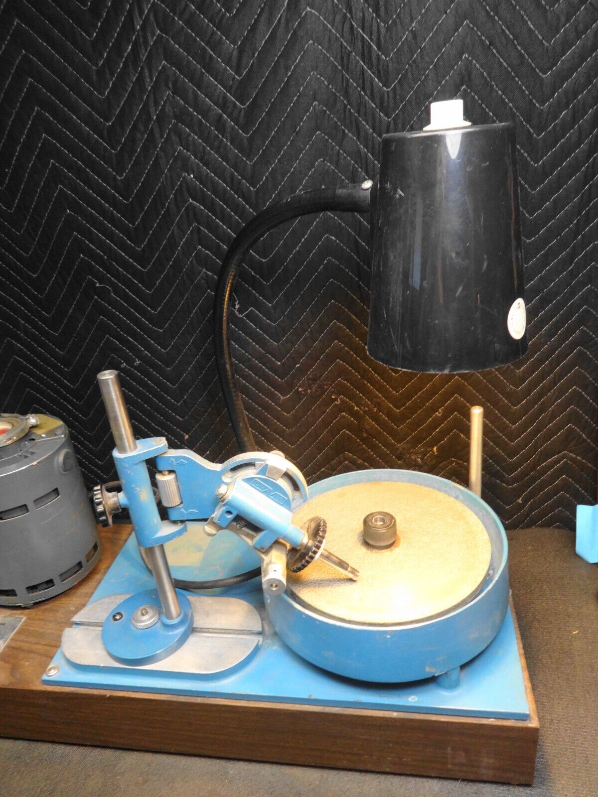 Graves Mark I Lapidary Gemstone 2-Speed Faceting Machine