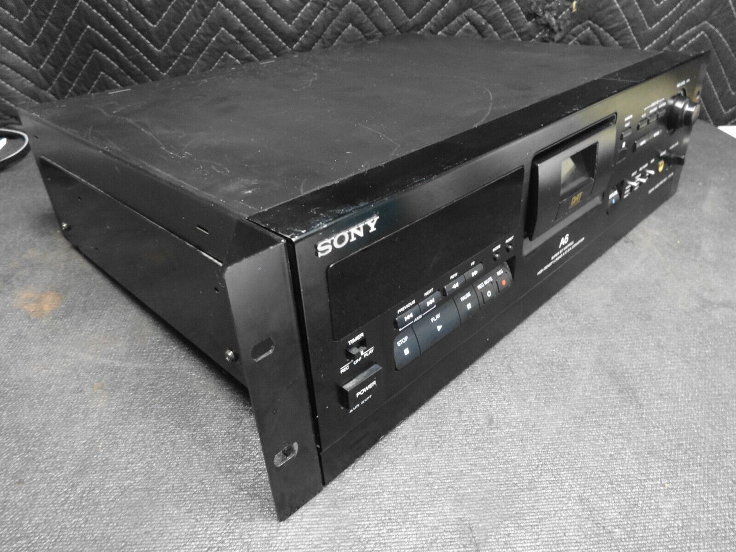 Sony DTC-A6 DAT Digital Audio Tape Deck w/ Rack Mount Ears