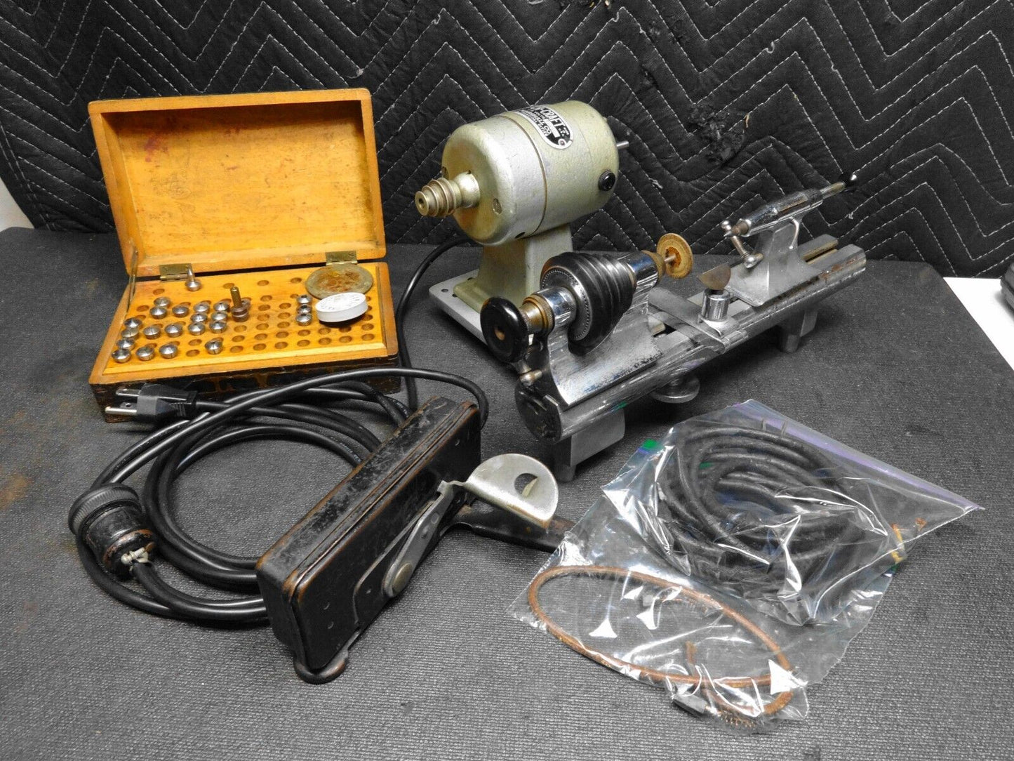 Vintage Watch-Craft C & E Marshall Watchmaker/Jewelers Lathe Peerless w/ Collets