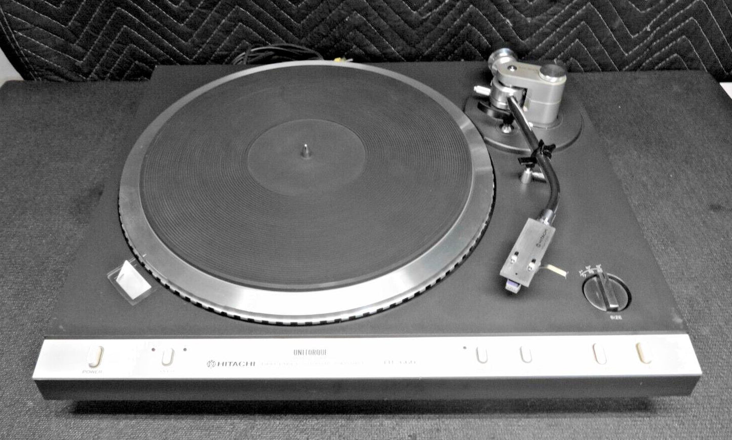 Hitachi HT-660 Direct Drive Automatic Turntable - *SERVICED* - No Dust Cover