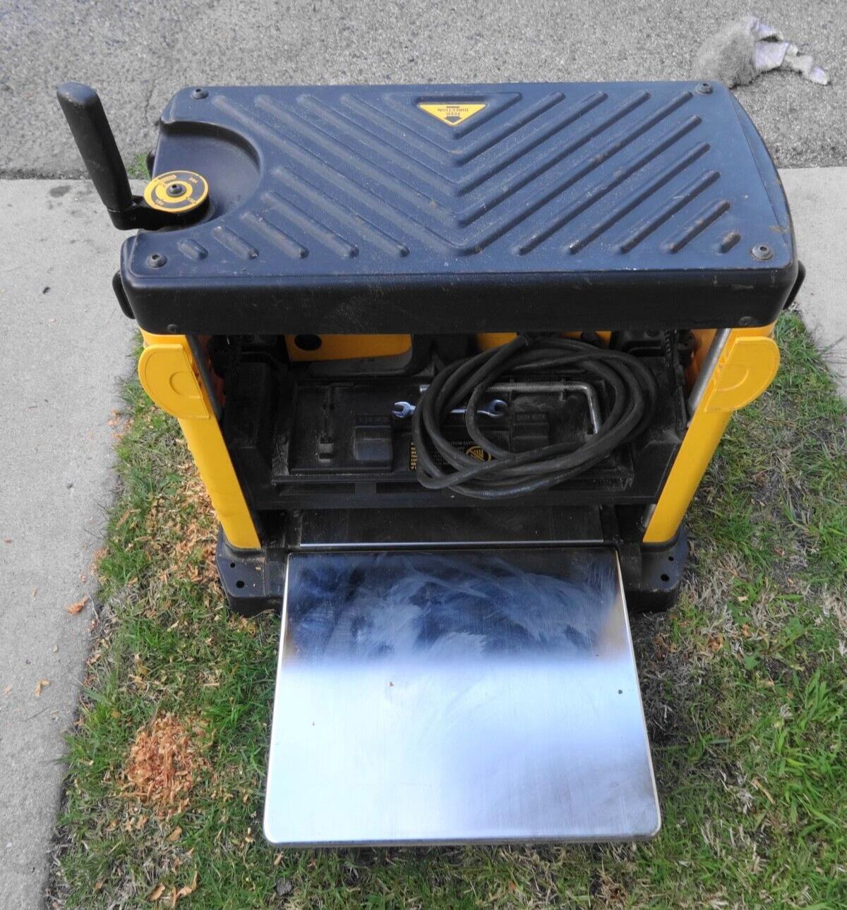 Dewalt DW733 12 1/2" Thickness Planer