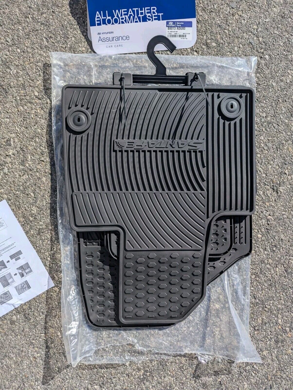 OEM Hyundai Santa Fe 7-passenger 4-piece All Weather Floor Mat Set - B8013-ADU00