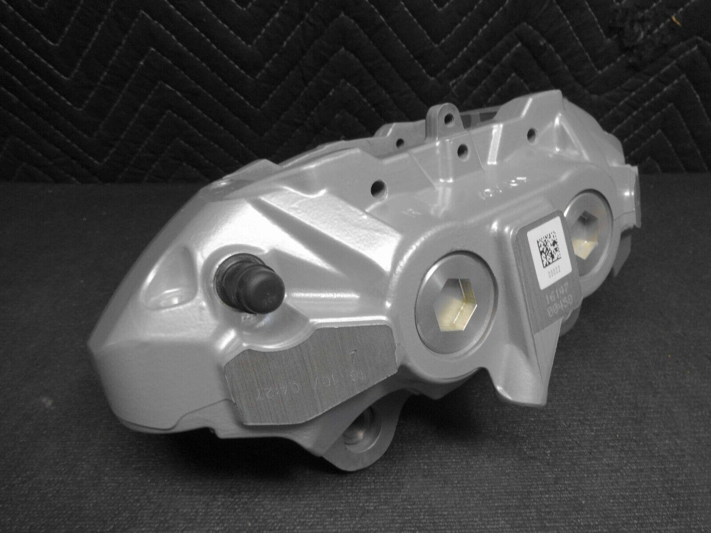 Mercedes AMG W205 C63 W212 W213 E63 Brake Caliper Front RIGHT AMG OEM 16-22 NEW