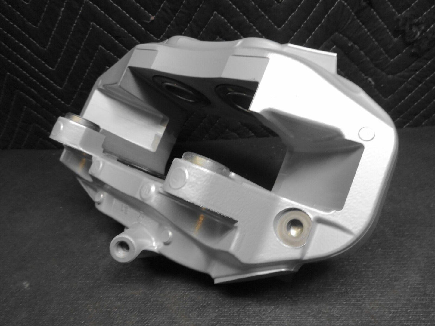 Mercedes AMG W205 C63 W212 W213 E63 Brake Caliper Front RIGHT AMG OEM 16-22 NEW