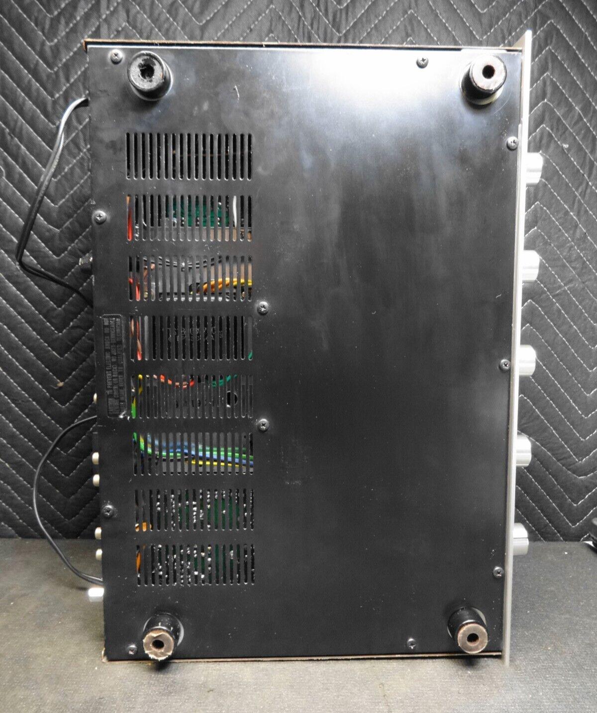 Vintage Marantz 2215B 15W AM/FM Stereo Receiver - 1973 - *SERVICED*