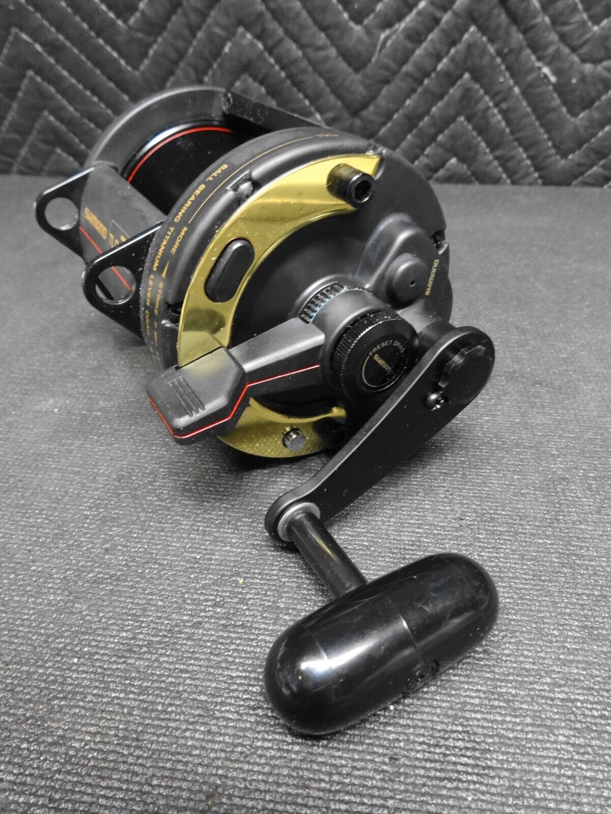 Shimano TLD 25 Conventional Saltwater Fishing Reel - Graphite Body - New No Box