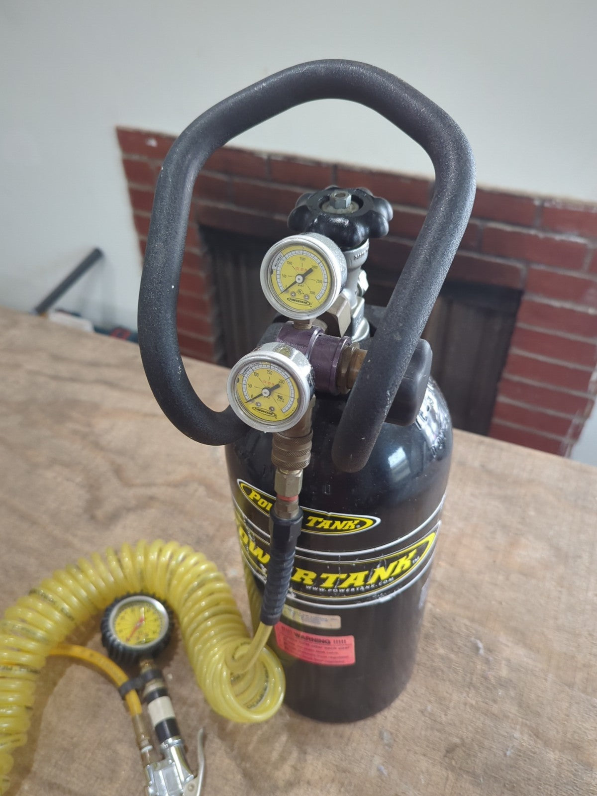 Power Tank 10 lb CO2 cylinder W/ Hose Regulator and Inflator - Off-road Jeep