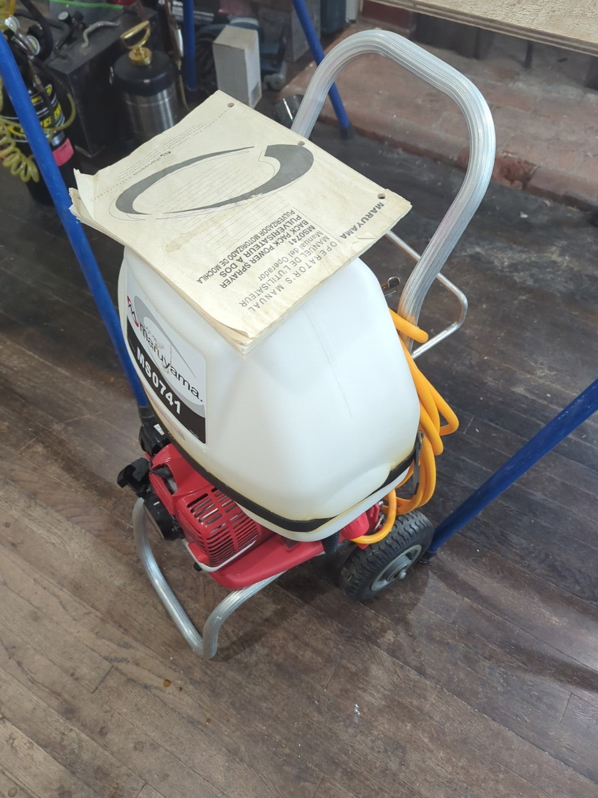 Maruayama Compact Sprayer Engine Powered MS0741 30.1cc Backpack Sprayer W/ Cart4