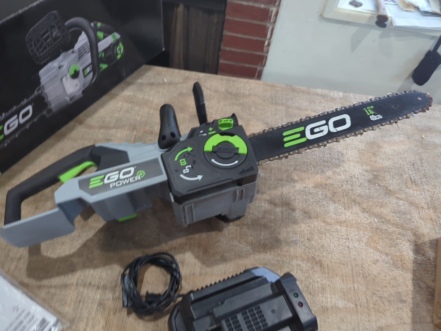 EGO POWER+ 16" 40CC Of Power Chain Saw Kit CS1611 Battery & Charger Included