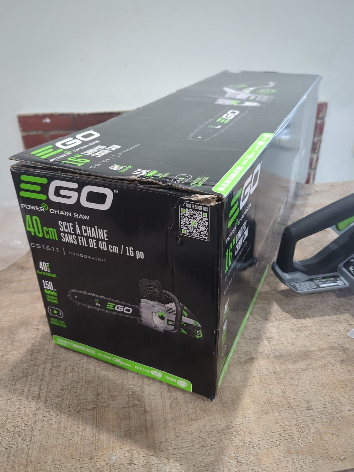 EGO POWER+ 16" 40CC Of Power Chain Saw Kit CS1611 Battery & Charger Included