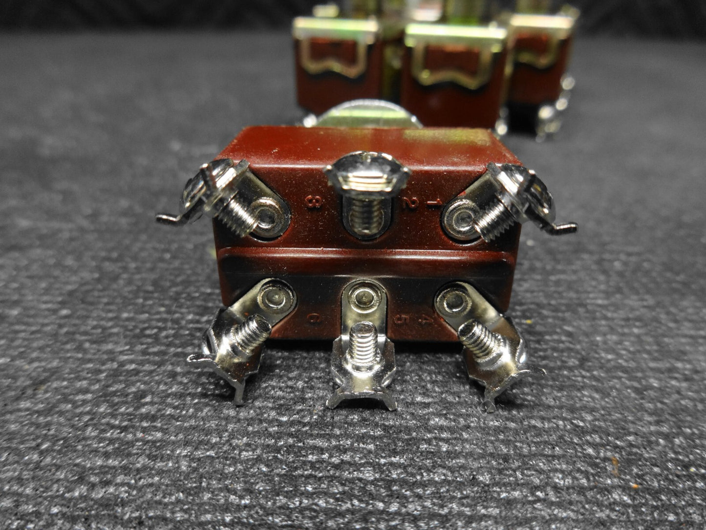 9pcs Heavy Duty 15A 250V Toggle Switch Control 2 Pole Double Throw 6 Term On/On