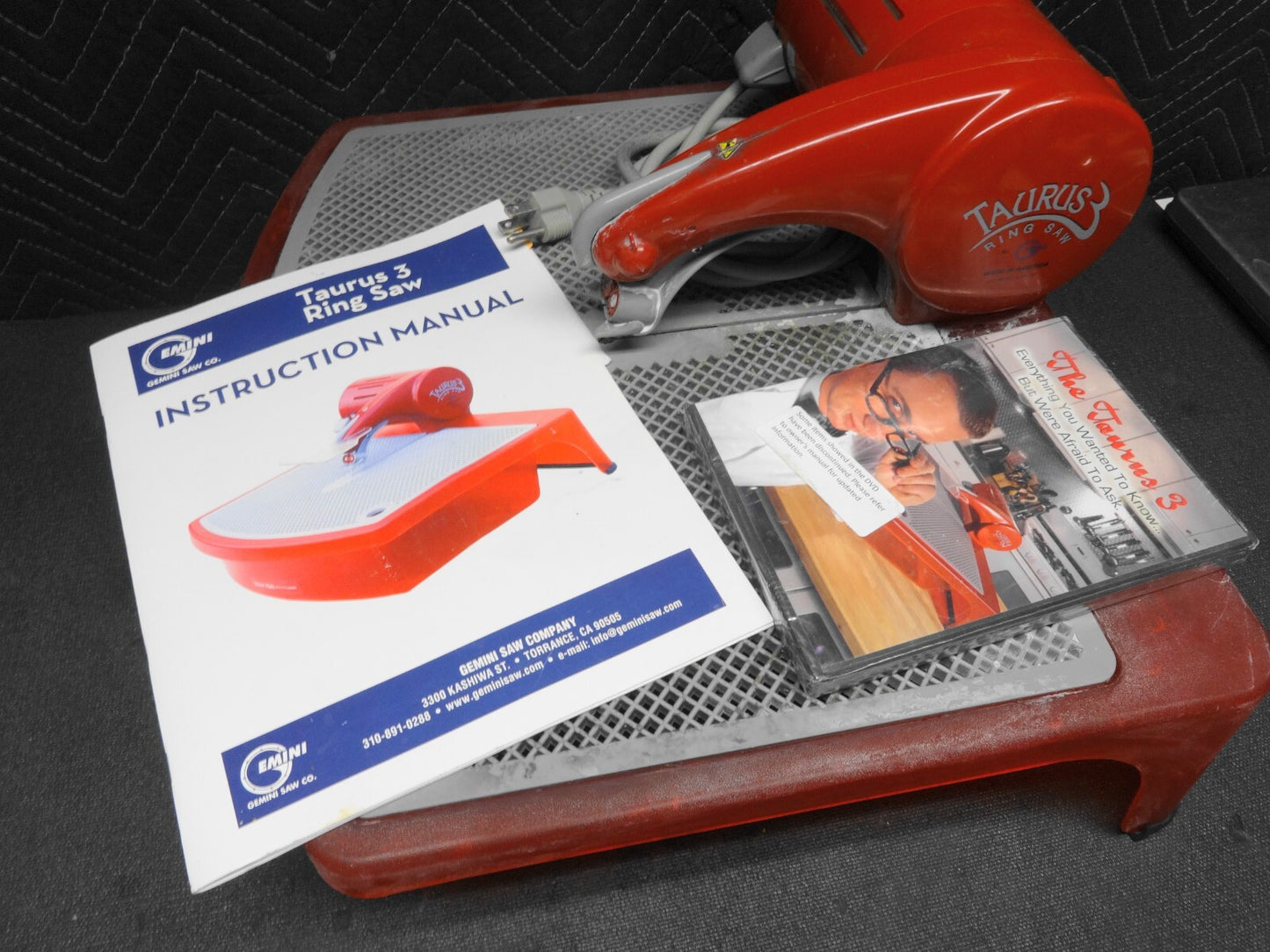 Gemini Taurus 3 Glass Diamond Wire Ring Saw w/ Manual & Instructional DVD