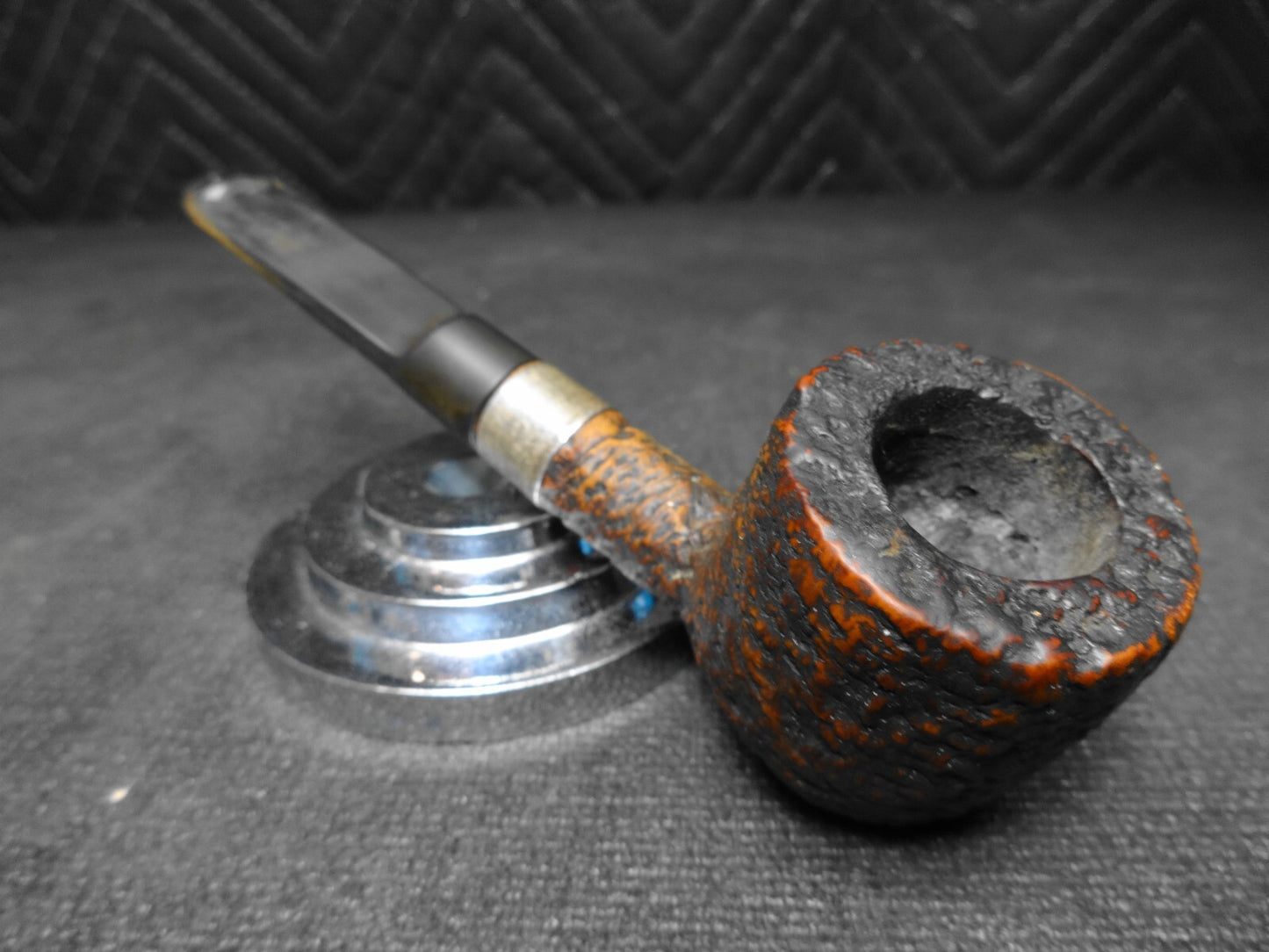 VINTAGE PETERSON DONEGAL ROCKY 606S BRIAR PIPE - P Lip
