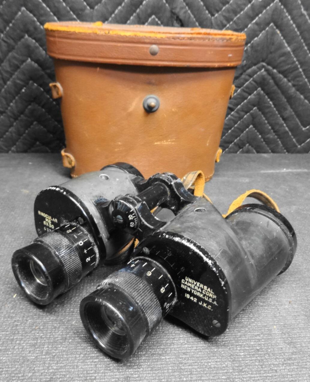 UNIVERSAL CAMERA CORP BINOCULARS M6 6×30 WW2 US ARMY ISSUE 1942 + M17 Case