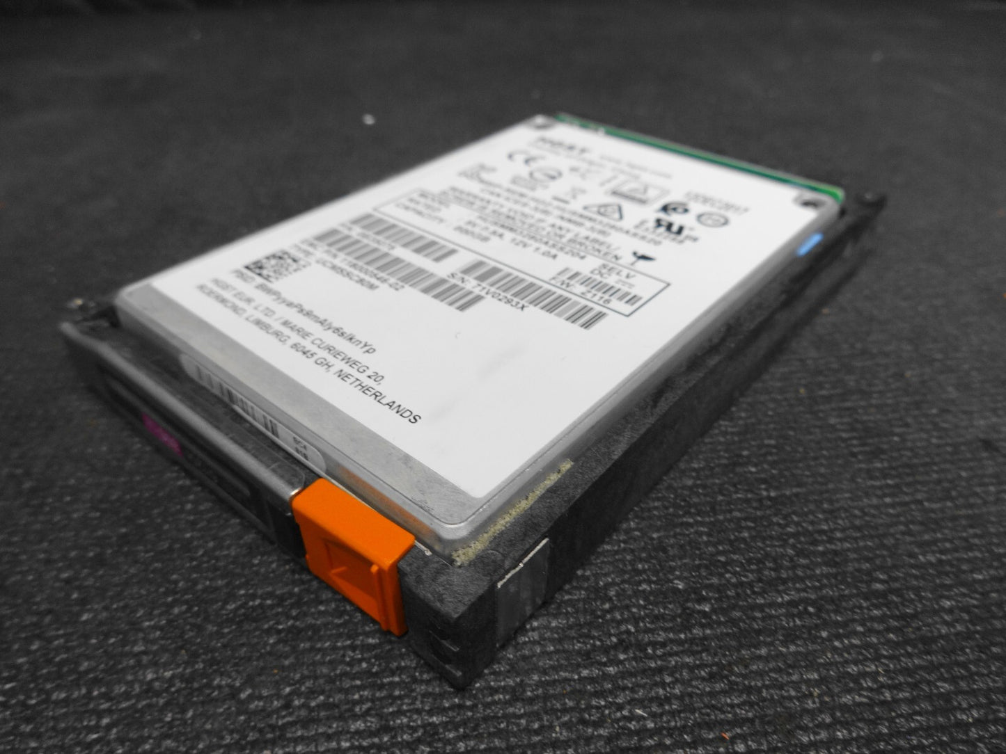 EMC UNITY 300 400 800GB SAS SSD D3-2S12FX-800 005052256 Solid State Hard drive