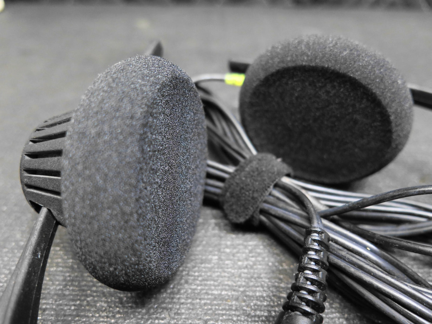 Sennheiser HD 414 Headphones w/ new earpads - Vintage