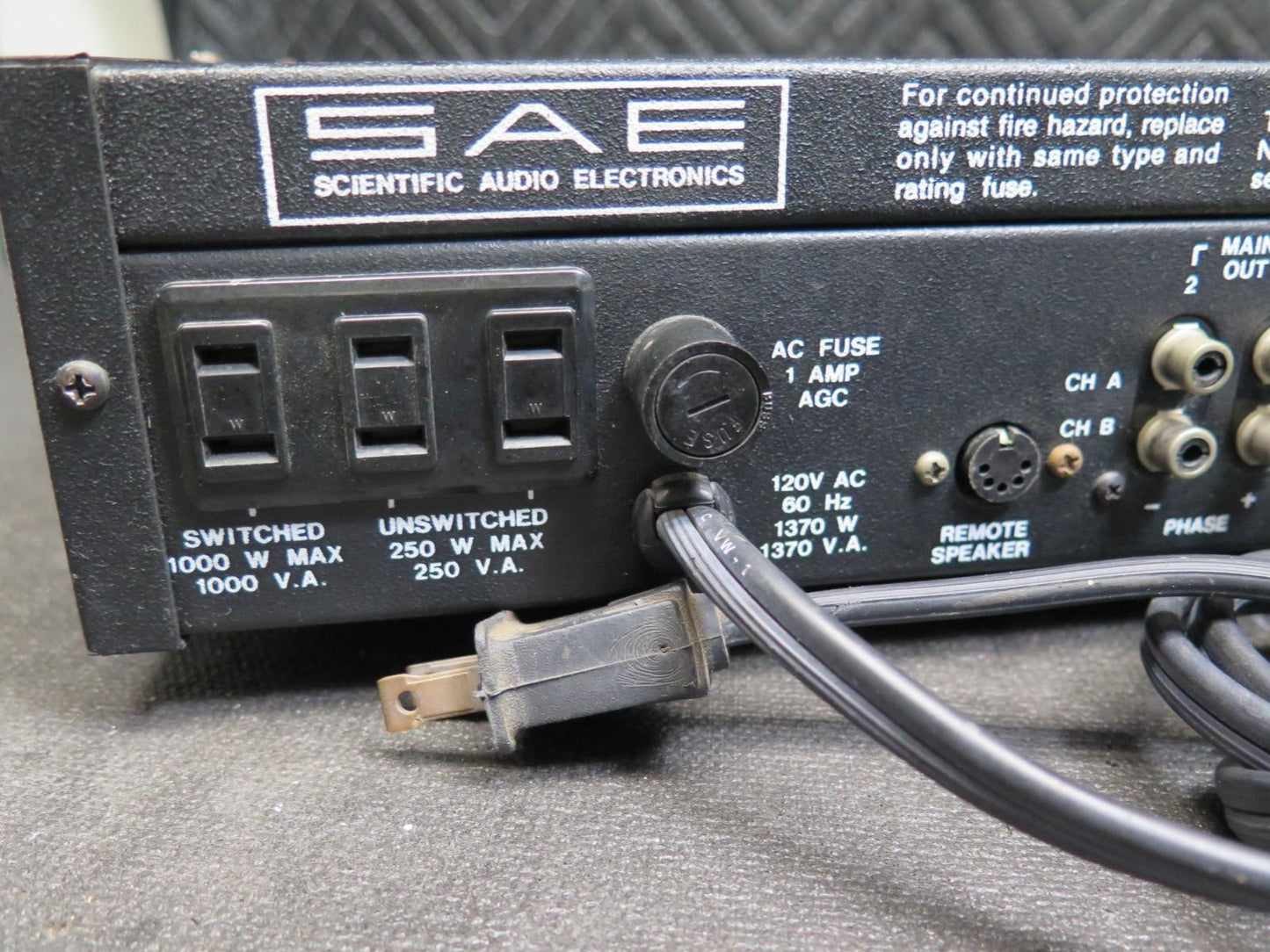 SAE P101 DIRECT LINE PREAMPLIFIER - Scientific Audio Electronics