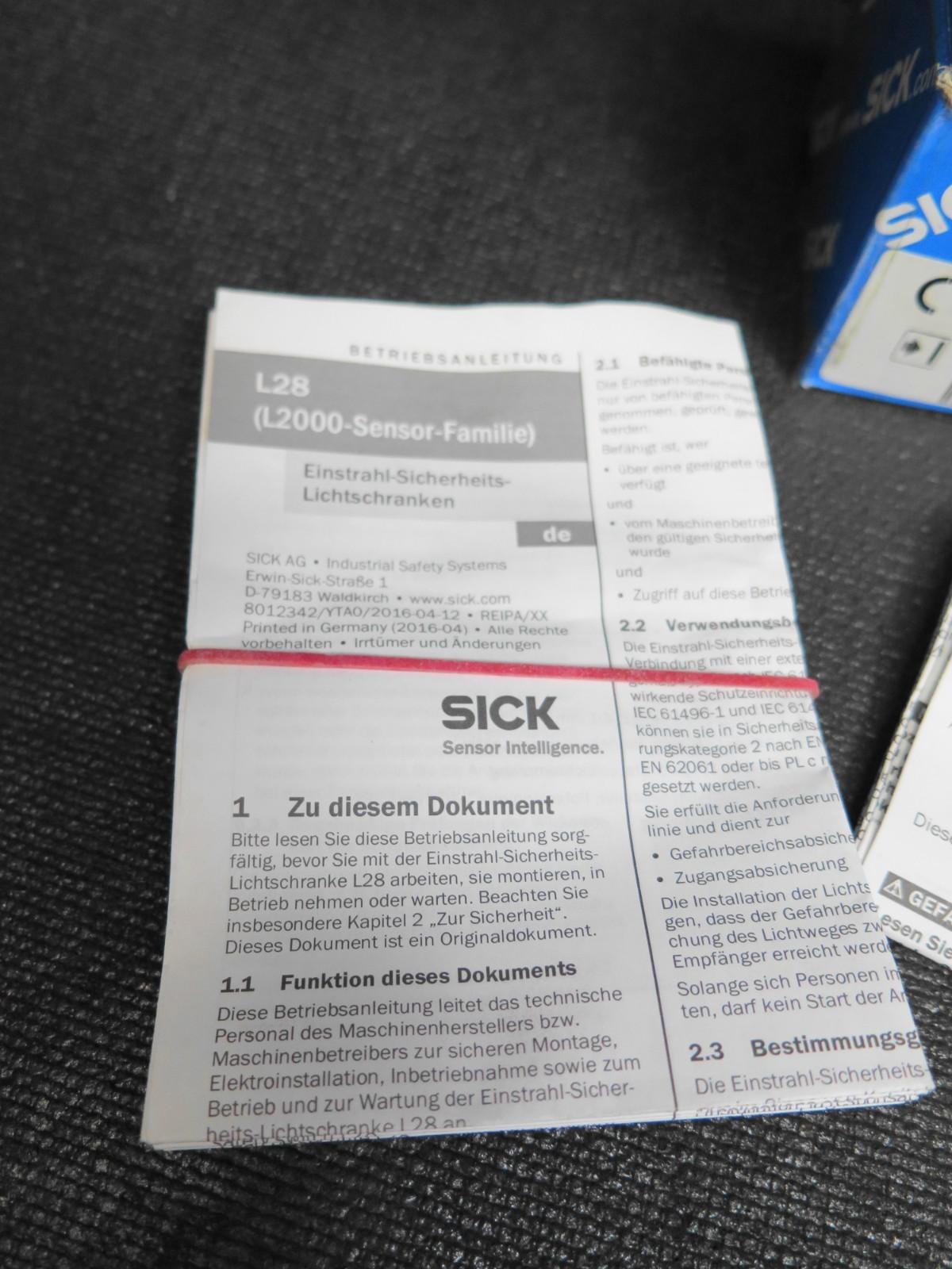 SICK L28E-3P2431 Photoelectric Safety Sensor