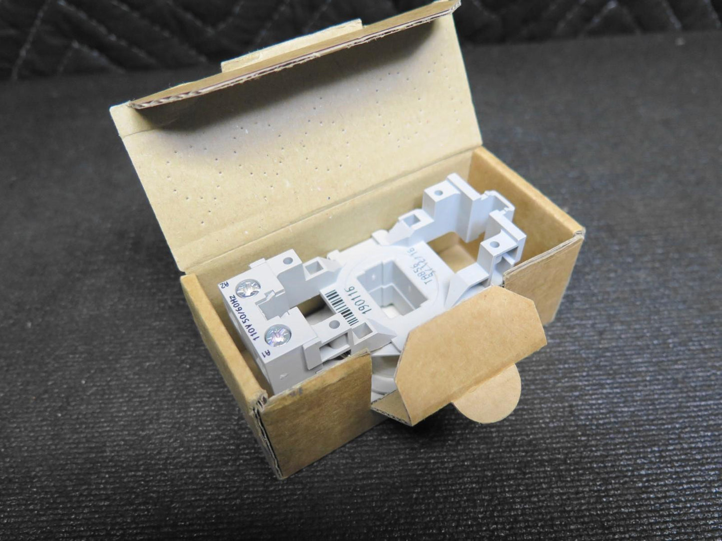 ALLEN-BRADLEY 110V OPERATING COIL TA-856 - New in Box