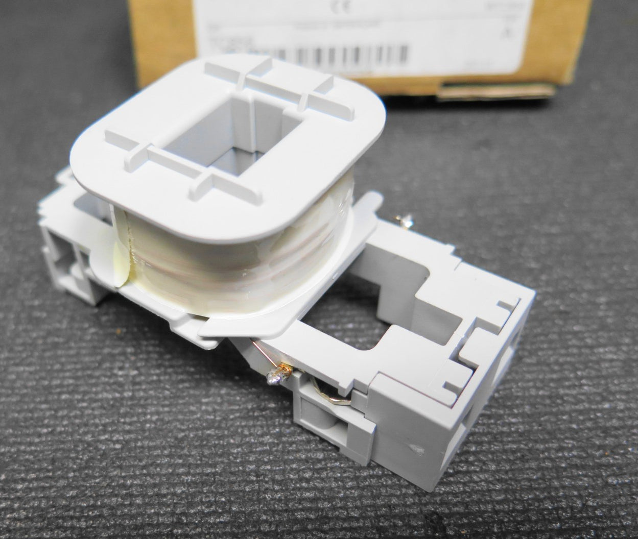 Allen Bradley Contactor Coil TC856 110v 100-C23, C30, C37