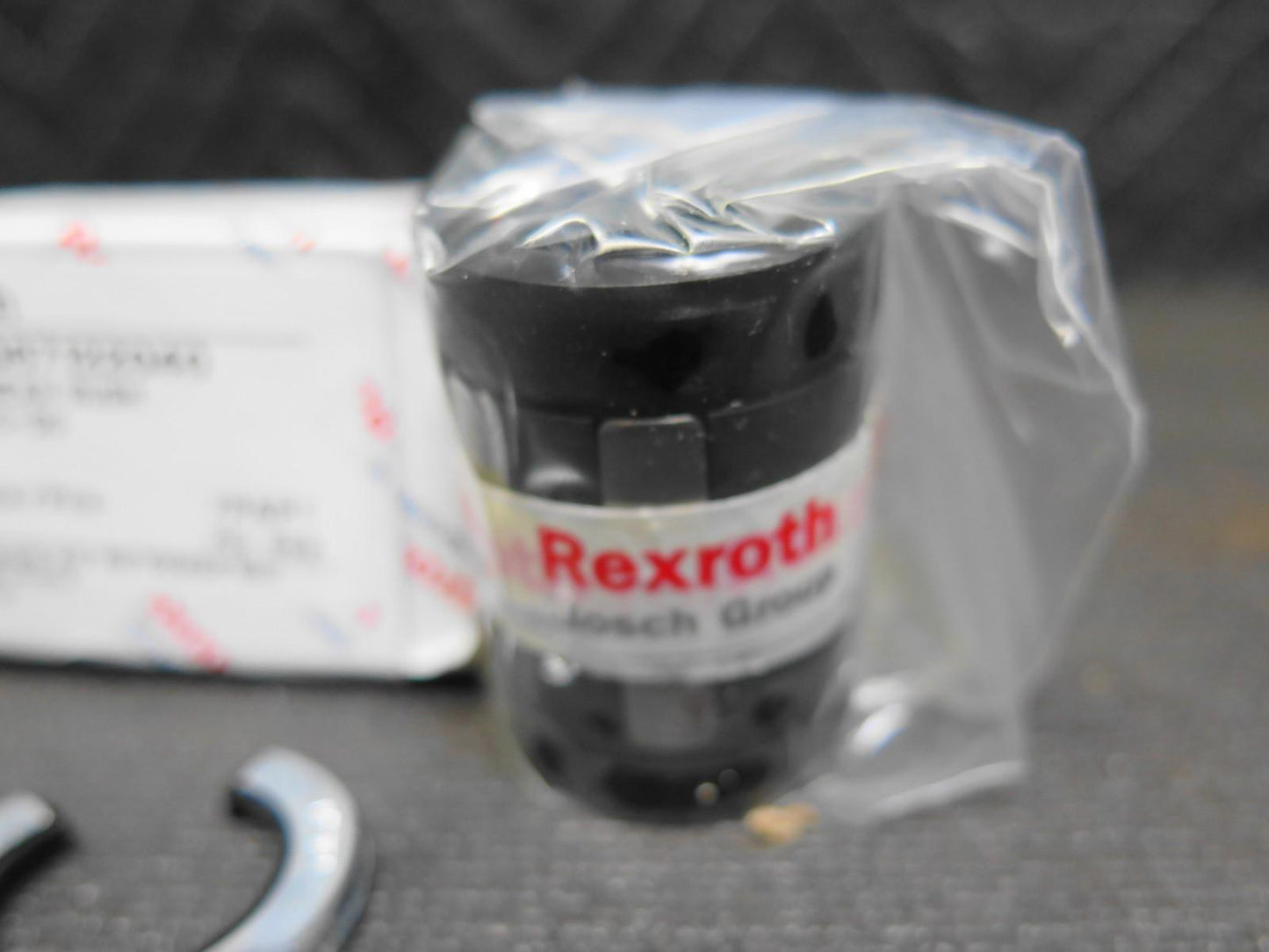 BOSCH REXROTH R067122040 KBA-O-20-DD 20x32x45mm (1pc)
