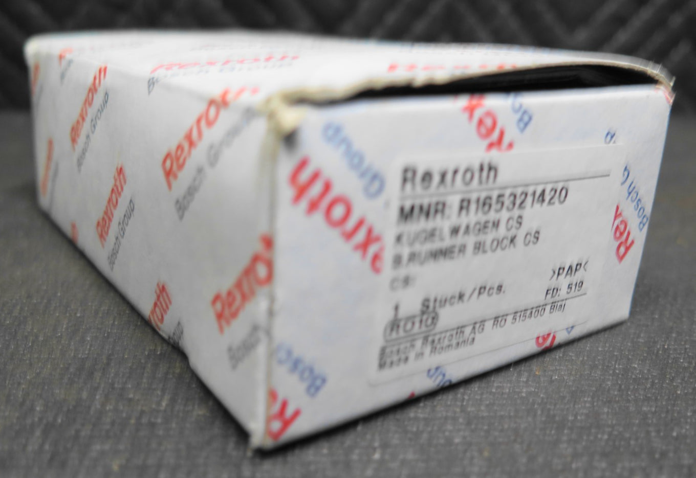 Bosch Rexroth Pre-Greased Runner Block/Ball Rail R165321420