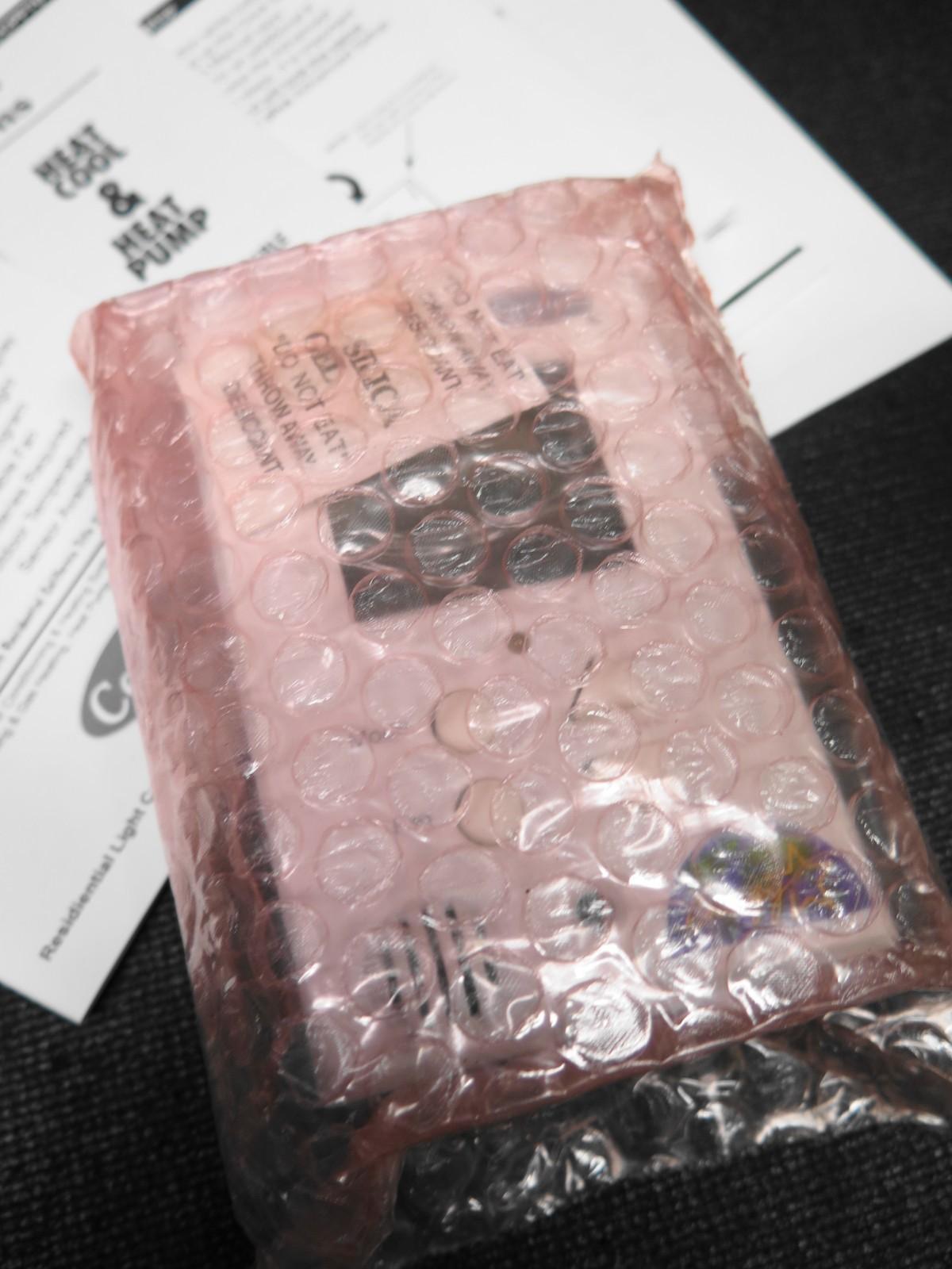 NEW CARRIER TSTATCCPF701 FLUSH MOUNT 7 DAY PROGRAMMABLE 2 HEAT 2 COOL THERMOSTAT