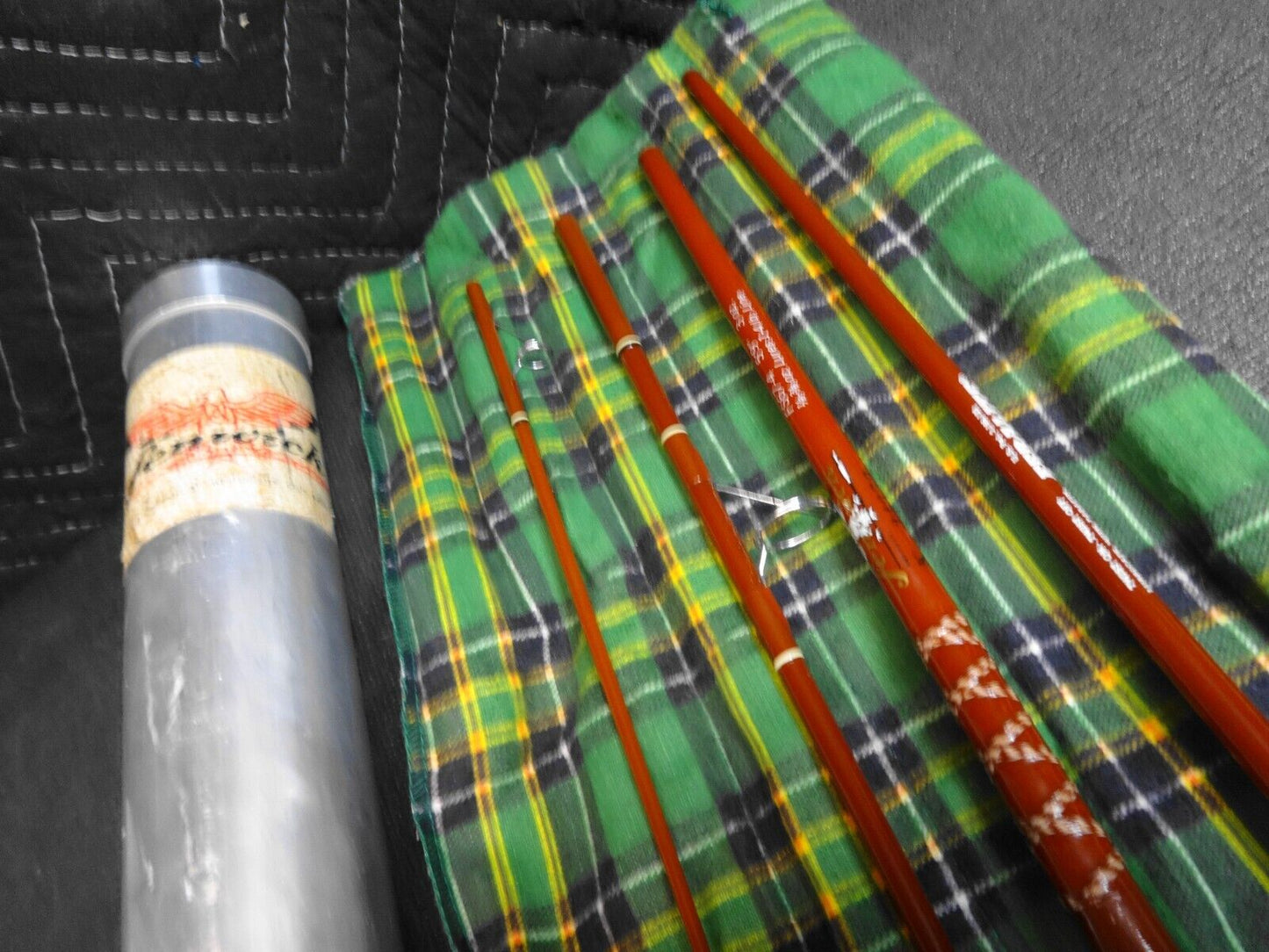 Vintage Fenwick Voyager Fly Rod Fishing FS67-4 5’ 9” 1-4 lb. w/ Tube Case