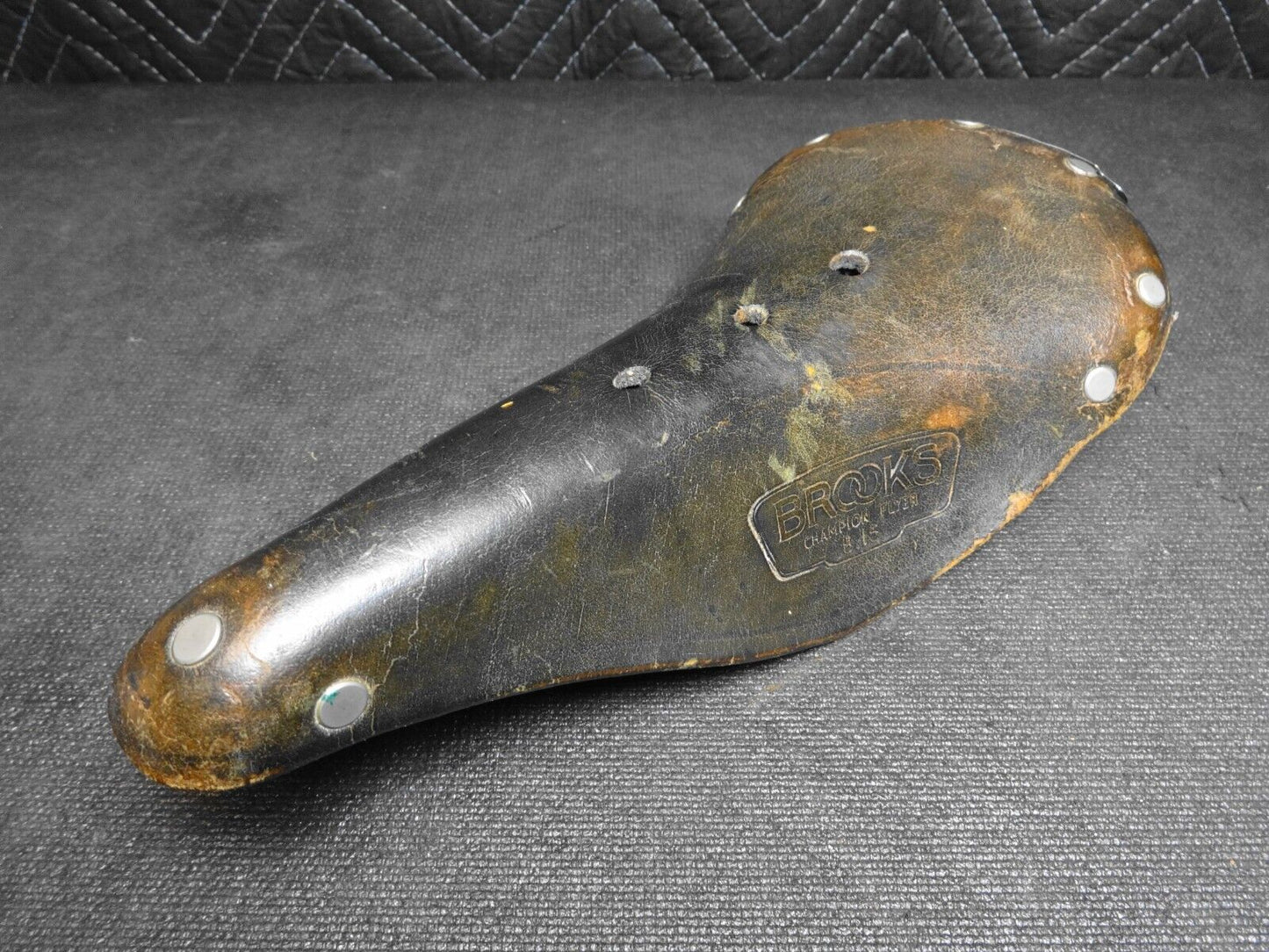 Brooks B15 Champion Flyer Leather Saddle Vintage 1950s