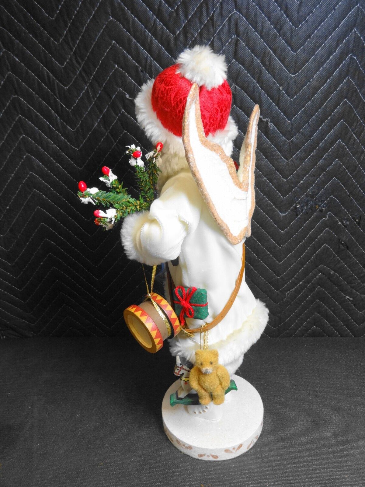 House of Hatten Christmas White Holiday Angel Fur Coat Gifts Large 17”
