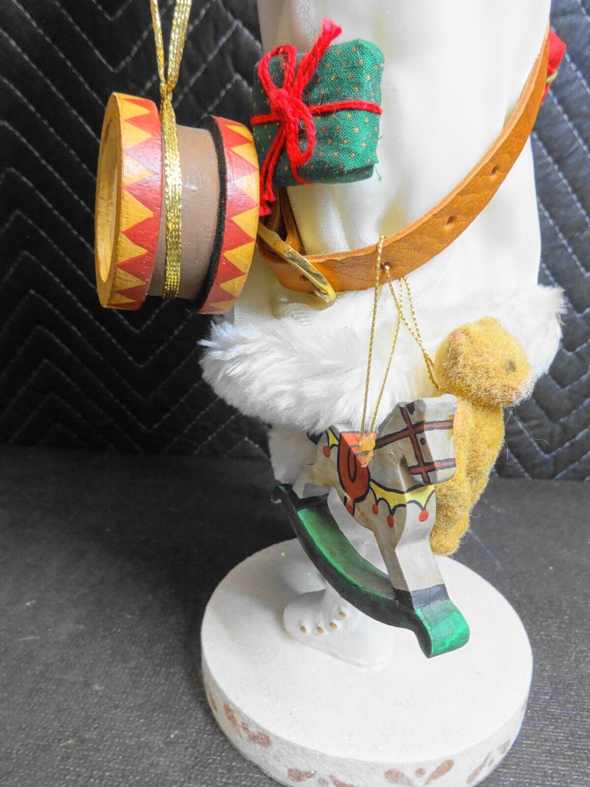 House of Hatten Christmas White Holiday Angel Fur Coat Gifts Large 17”