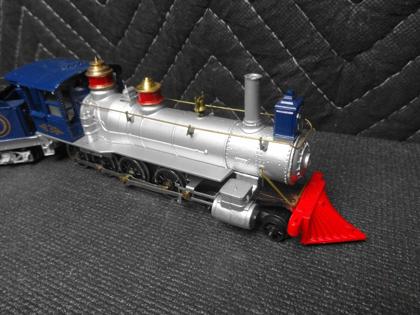 Tyco 1880 HO 4-8-0 Central Pacific #3 Lighted Steam Locomotive & Tender 253-25